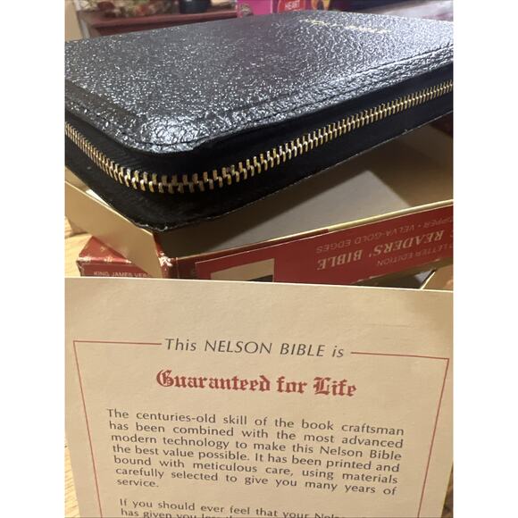 Nelson Young Reader's Bible NIB 1972 #114Z Zipper W/ Cross Black Faux Leather - Picture 8 of 12